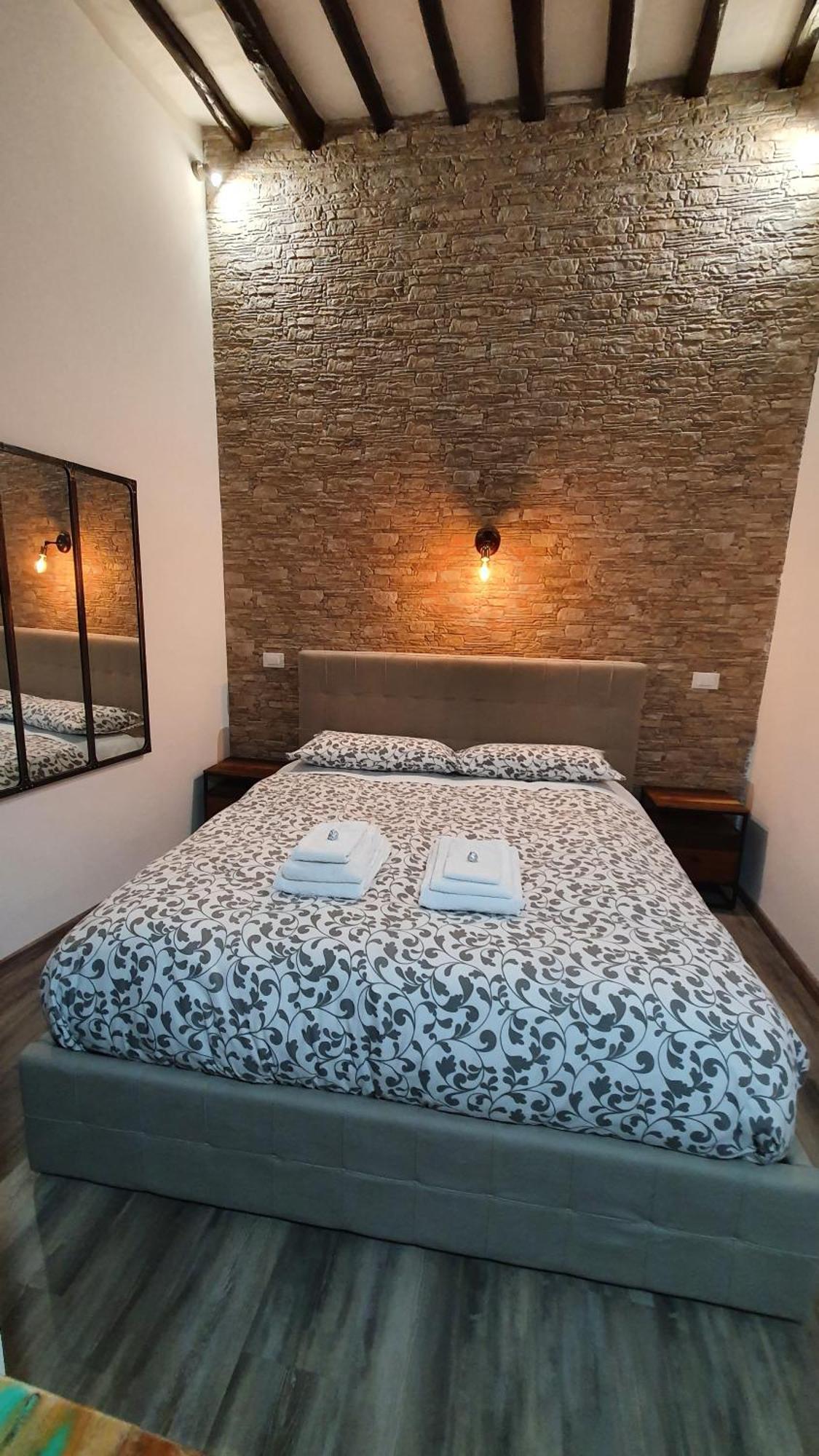 Apartamento Residenza la Mandorla Perugia Habitación foto